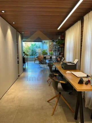 Imagem Casa Térrea para Venda em Goiânia, Parque Amazônia, 3 dormitórios, 3 suítes, 5 banheiros, 4 vagas