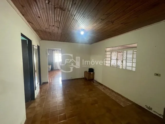 Imagem Casa à venda em Campo Grande-MS: 3 quartos, 3 salas, 1 banheiro, 5 vagas de garagem, 144m² no Jardim Tijuca.