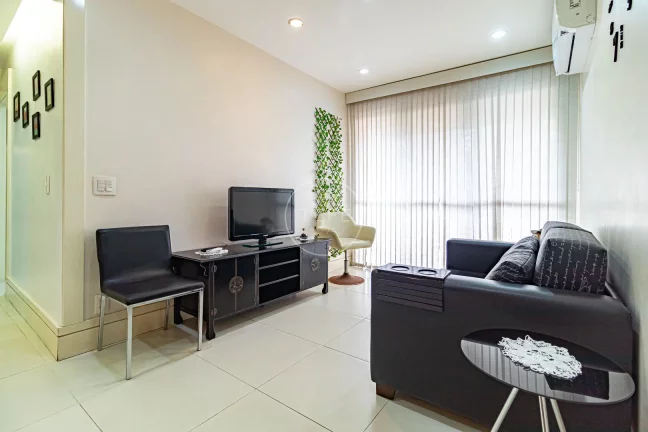 Imagem APARTAMENTO de 2 DORMITÓRIOS em COPACABANA - 150m do mar - R$ 2.450.000