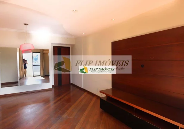Imagem More em um apartamento com 107 m² com 3 quartos 2 garagens paralelas no miolo Cambuí - Campinas - SP