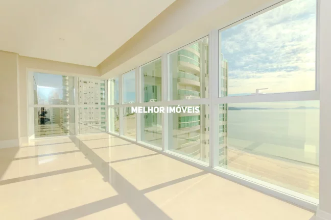 Imagem Apartamento frente mar com 4 dormitórios e uma vista maravilhosa de Balneário Camboriú - SC