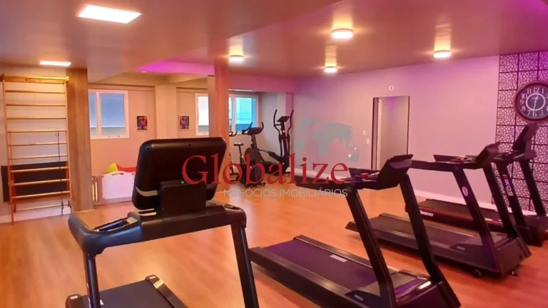 Imagem Apartamento com 83m², 2 suítes, varanda com vista para o mar e para a cidade no Gonzaga à venda por R$1.476.000,00.