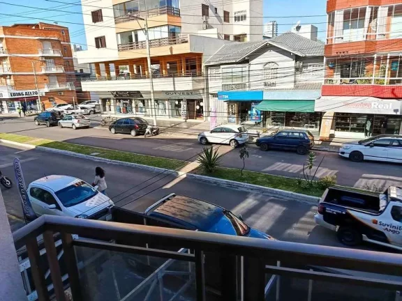 Imagem Apartamento à venda em Torres, Centro, com 2 quartos, 65,00m²