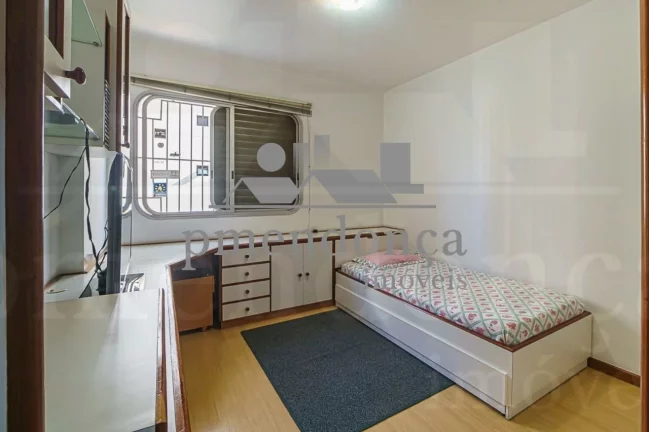 Imagem Apartamento em Perdizes com 127m², 3 quartos (1 suíte) e 2 vagas fixas.