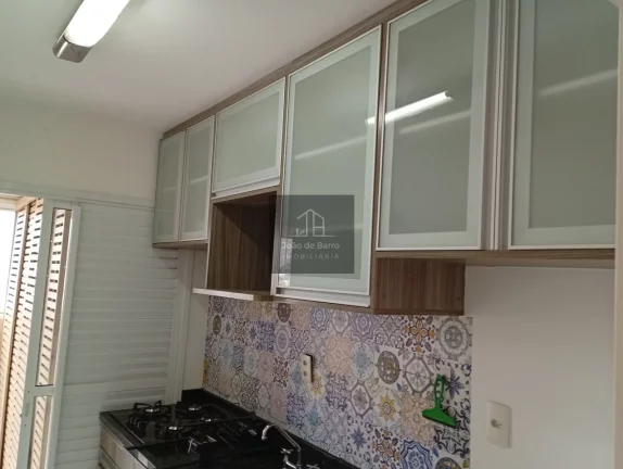 Imagem OPORTUNIDADE ÚNICA NA SAÚDE! APARTAMENTO 2 DORMS, 1 SUÍTE, COMPLETO E COM VARANDA ENVIDRAÇADA.