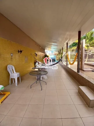 Imagem Casa em Flores, 800M², 3Qtos s/ 2 suítes, piscina, poço artesiano!