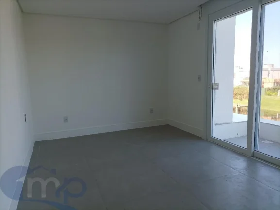 Imagem Casa à venda com 4 suítes no Reserva das Águas em Torres/RS