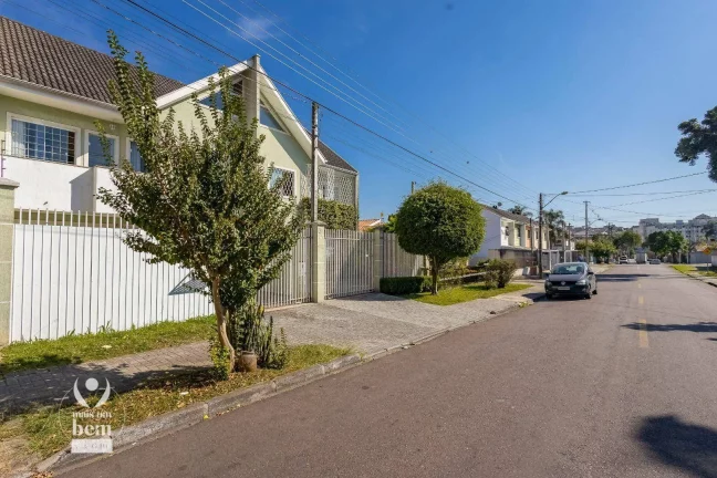 Imagem Sobrado 133 m² com 3 quartos (1 suíte) à venda por R$ 795.000 - Santa Quitéria - Curitiba/PR