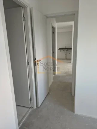 Imagem Apartamento no contra piso, com 2 dormitórios, sendo 1 suíte, 2 banheiros, varanda gourmet com chu...