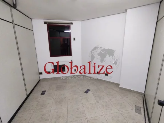 Imagem Linda sala com divisórias no bairro Vila Nova em Santos (SP) por R$ 250.000,00