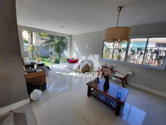 Imagem Casa com 6 dormitórios à venda, 640 m² - Fradinhos - Vitória/ES
