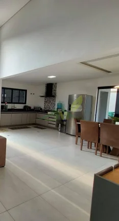 Imagem Casa Térrea de Luxo no Condomínio Quintas da Boa Vista em Atibaia: Conforto