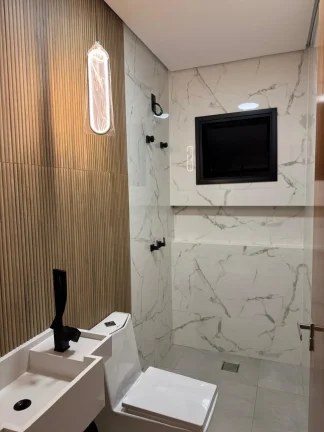 Imagem Casa em Condomínio de Luxo na Vila Nova Sorocaba - 3 Quartos, 1 Suíte, 3 Salas, 3 Banheiros, 1 Vaga - 145m²