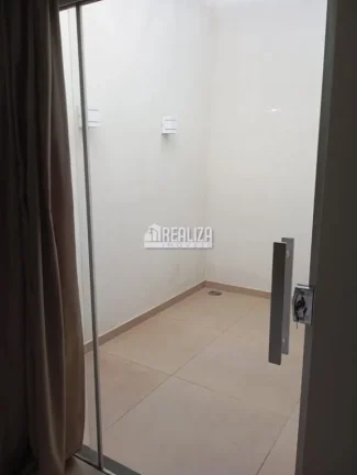 Imagem Casa à venda no Parque das Flores, em Aramina: 2 dormitórios, piscina e varanda gourmet