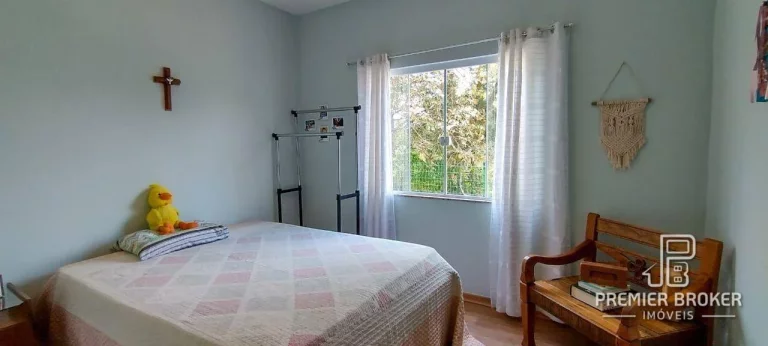 Imagem Casa à venda, 170 m² por R$ 975.000,00 - Vargem Grande - Teresópolis/RJ