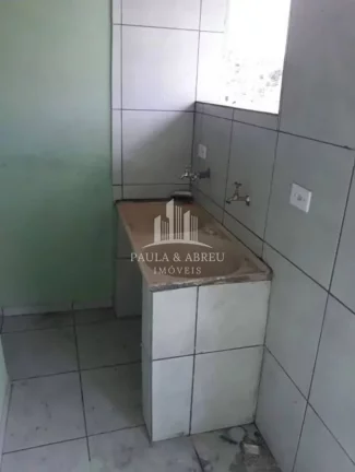 Imagem São 3 Casas, uma de 6 Cômodos + 2 Casas de 2 Cômodos, 2 Vagas, Escritura no Vila Assis, Mauá-SP