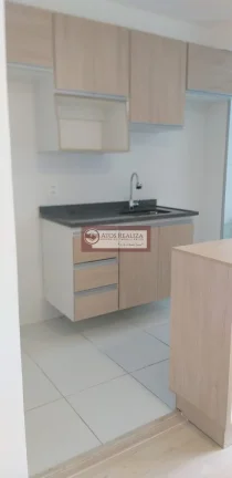 Imagem Alugue Apartamento com valor de oportunidade em Jardim marajoara. Alugo apartamento próximo ao Shppping Interlagos, com 2 dormitorios, 1 vaga, Storage no Subsolo, condomínio com piscina, Academia, churrasqueira, oportunidade de locação. R$ 2.000, Condomín