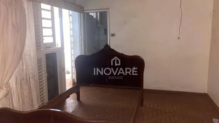 Imagem Casa com 3 dormitórios para alugar, 540 m² por R$ 3.000,00/mês - Setor Central - Itumbiara/GO