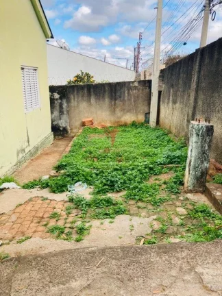 Imagem CASA PARA DEMOLIÇÃO COM 618,25mts TERRENO