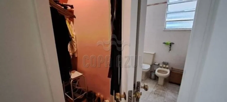 Imagem Copacabana – Rua Figueiredo Magalhăes | Residencial › Apartamento 3 quarto(s) à Venda