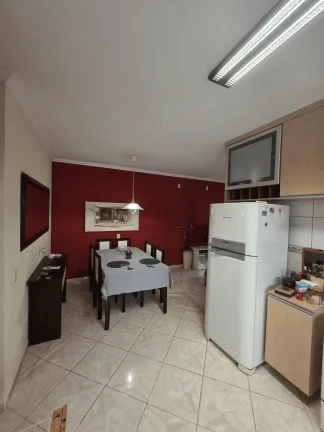 Imagem Casa à venda - Área útil 150 m2 com 2 dormitórios sendo 1 súíte - 2 vagas - Excelente Oportunidade d