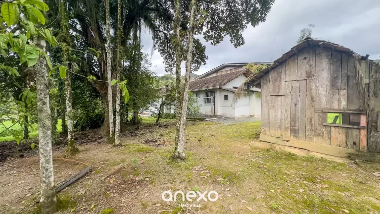 Imagem Excelente Oportunidade no Bairro Progresso em Blumenau – Terreno com Duas Casas!