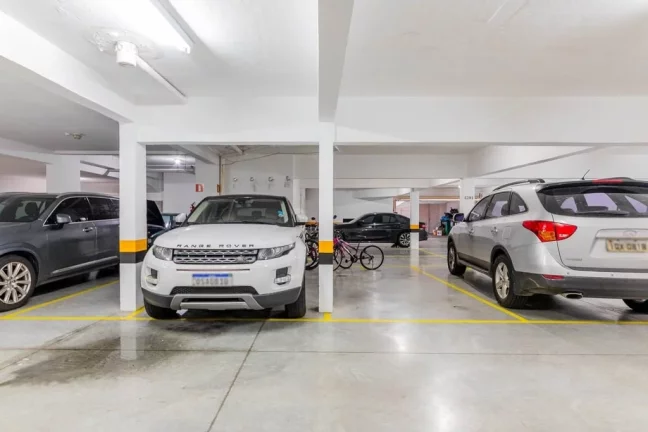 Imagem Apartamento à venda em Porto Alegre, Petrópolis, com 4 quartos, 266,15m2