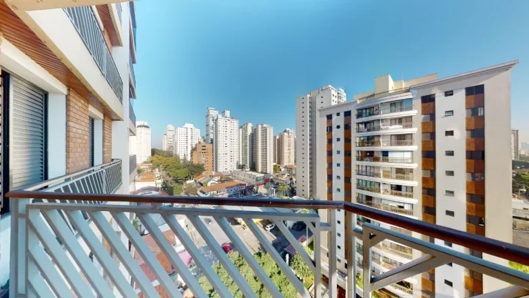 Imagem Apartamento 216M², 3Q, 2 Suítes, 3 Banheiros, 3 Vagas, Varanda, Academia, Piscina, Quadra, Salão de Festas, Playground, Brinquedoteca.
