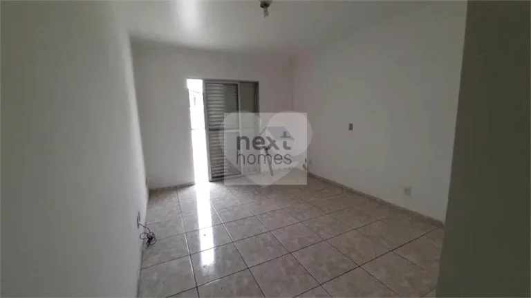 Imagem Casa à venda com 3 quartos, sendo 1 suíte, em Butantã, São Paulo - SP
