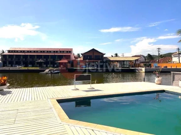 Imagem Mansão com deck para canal navegável, Ogiva - Cabo Frio