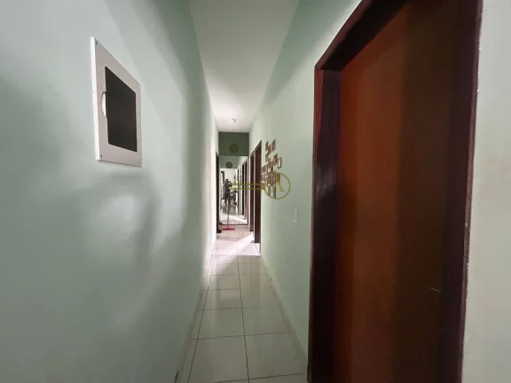 Imagem Terreno de 360m² com construção de 280m² no Cond. São Luís – Portaria 24h