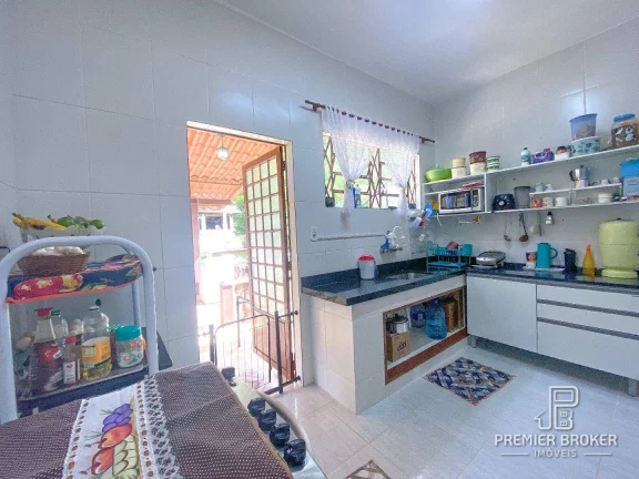 Imagem Casa à venda, 290 m² por R$ 789.900,00 - Vale do Paraíso - Teresópolis/RJ