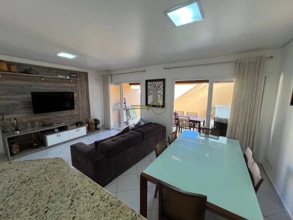Imagem Tríplex alto padrão à venda condomínio fechado frente mar porteira fechada