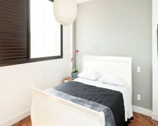 Imagem Apartamento reformado em Pinheiros com 90m², 2 quartos sendo 1 suite 1 vaga e terraço externo de 4