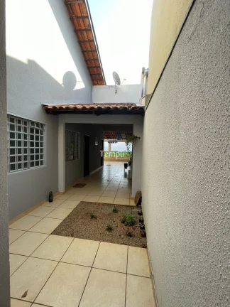 Imagem Casa à venda no bairro Setor Faiçalville - Goiânia/GO