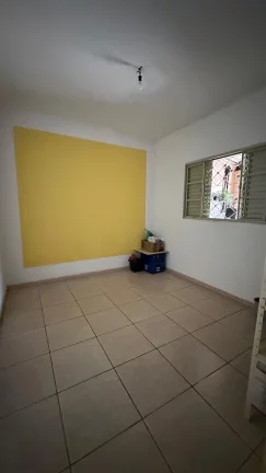 Imagem CASA Á VENDA NO JARDIM NOEMIA - 300m² de terreno - Casa com edícula