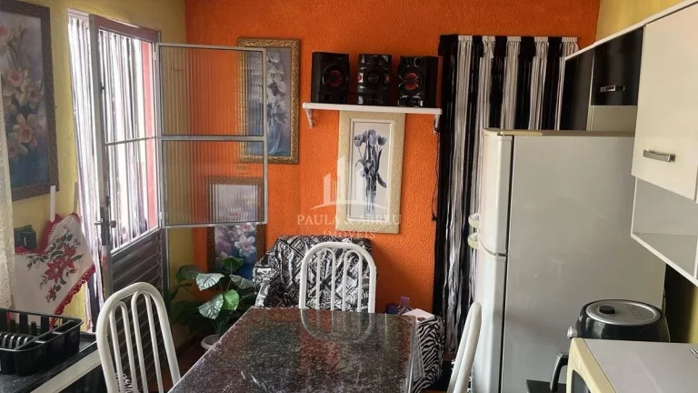 Imagem Casa para locar com 3 dorm 2 vagas de garagem e quintal amplo