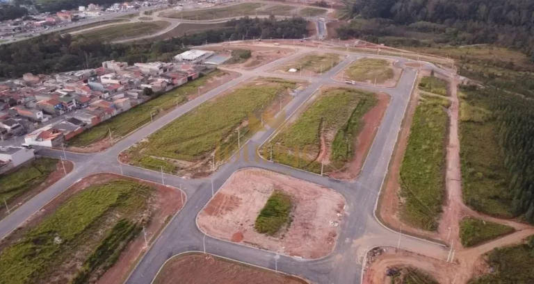 Imagem Terreno em Condominio em Vila Santo Antônio - Votorantim