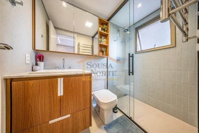 Imagem Apartamento com 109m², 2 dormitórios, sendo 2 suites, 3 banheiros no total e 2 vagas de garagem. P...