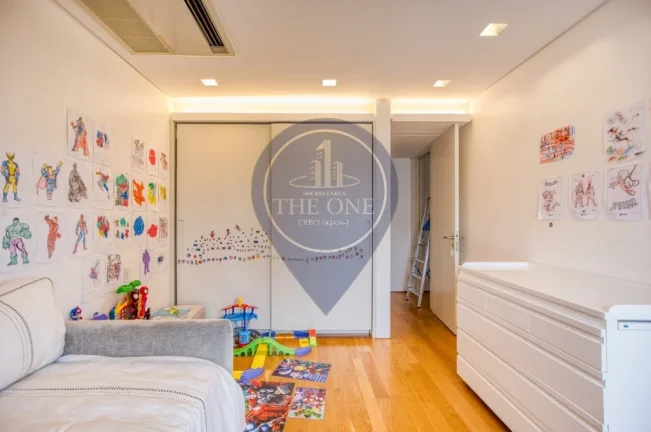 Imagem Apartamento de Luxo em Pinheiros: 3 Quartos, 3 Suítes, 3 Salas, 5 Banheiros, 4 Vagas de Garagem - 352m² - São Paulo-SP