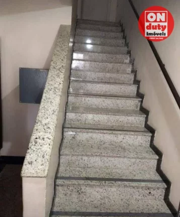 Imagem Apartamento com 2 dormitórios à venda, 70 m² por R$ 400.000,00 - Gonzaga - Santos/SP