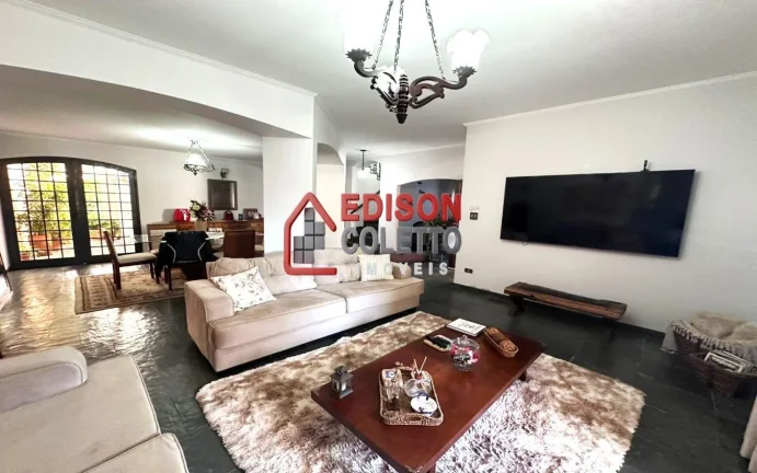 Imagem Casa de Luxo com Vista para a ESALQ - São Judas, Piracicaba!!