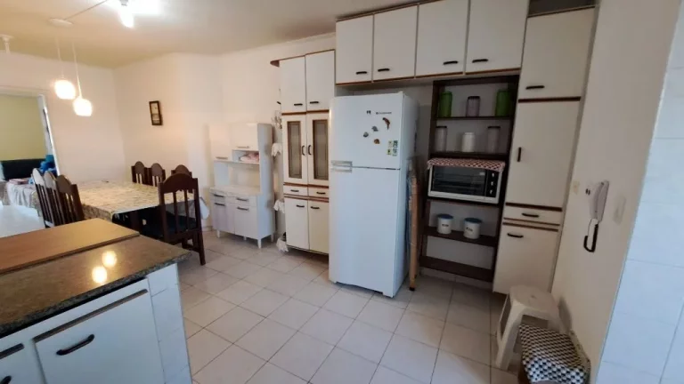 Imagem APARTAMENTO AMPLO NA PRAIA DAS ASTÚRIAS COM VISTA PARA O MAR, LAZER E 2 VAGAS