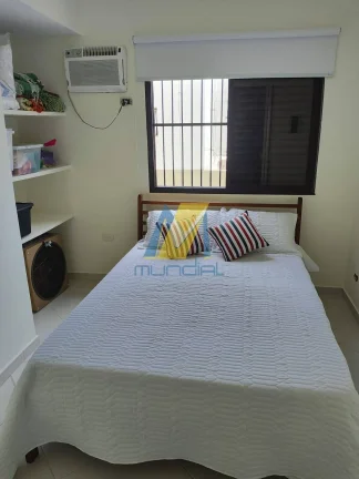 Imagem Cobertura Triplex com Piscina Privativa na Enseada. Permuta por Casa Santos