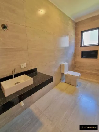 Imagem Chácara com 1.400m² e ótima localização à venda em Atibaia/SP - R$1.250.000
