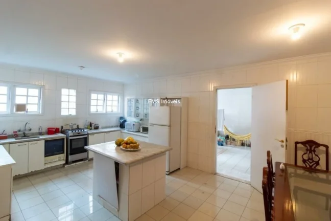 Imagem Prédio Comercial na Vila da Saúde com 12 Vagas e 1.008m² de Área