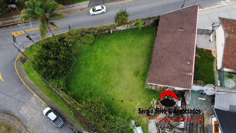 Imagem Terreno a Venda na Vila Matilde em Campos do Jordão-SP