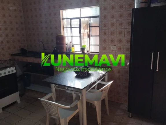 Imagem CASA À VENDA – 3 CASAS NO MESMO LOTE | GUAIANAZES