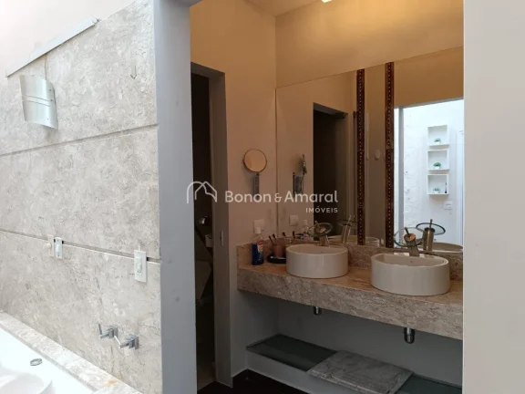 Imagem Casa à venda com 5 quartos no Residencial Gallery, em Campinas - SP.

Imóvel bem amplo e aconchega...