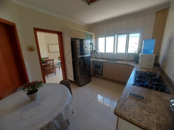 Imagem Encanto e Exclusividade: Casa em Condomínio de Alto Padrão em Valinhos com Conforto e Segurança!